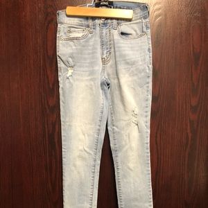 Aeropostale distressed high rise jeans pants.